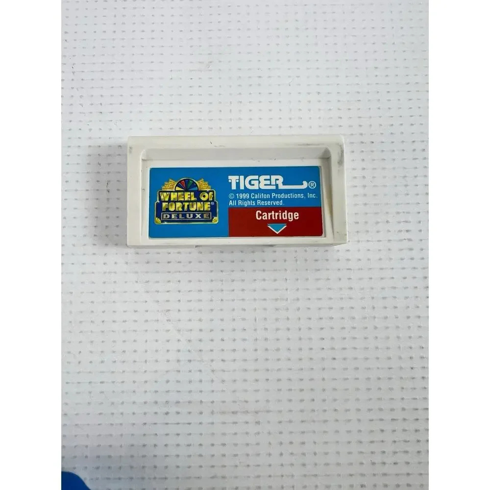 VTG 1998 Tiger WHEEL OF FORTUNE Electronic Handheld Game 2 Cartridges WORKS!